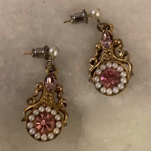 Vintage Costume Jewelry - Earrings